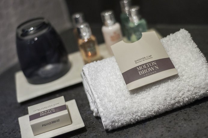 The George Urban Boutique Hotel