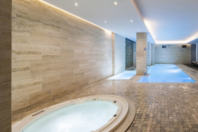 The George Urban Boutique Hotel