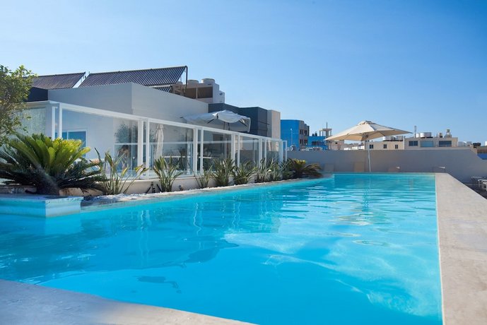 The George Urban Boutique Hotel