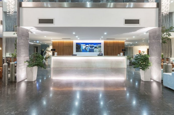 The George Urban Boutique Hotel