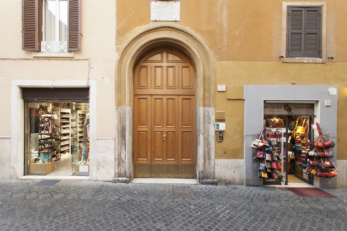 My Trevi Charming & Luxury Rooms