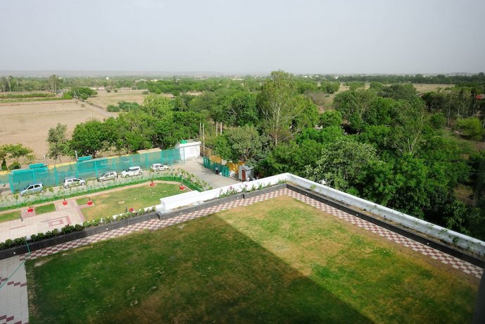 Country Inn & Suites by Radisson Gurugram Sohna Road