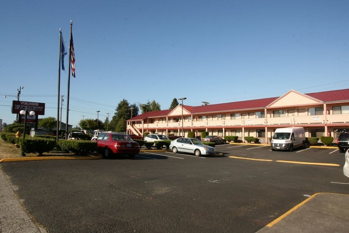 Welcome Everett Inn