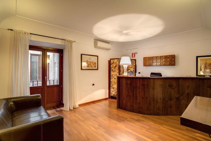 Residenza Domizia