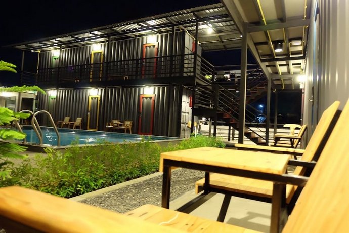 Na-tub Hostel