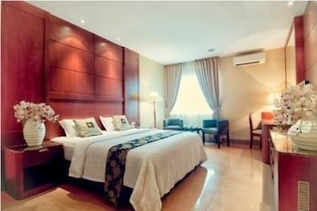 Grand Sakura Hotel