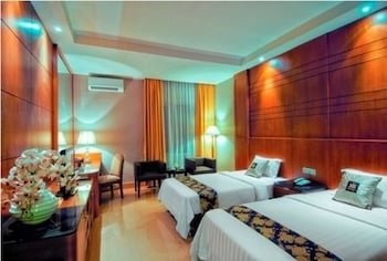 Grand Sakura Hotel