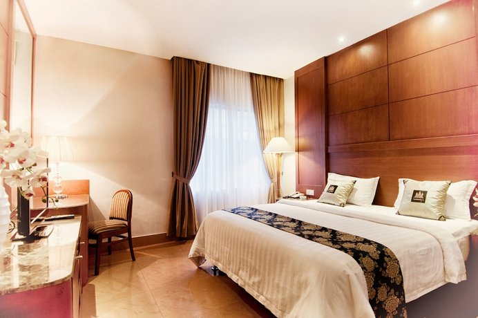 Grand Sakura Hotel