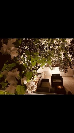 Aruna Suites