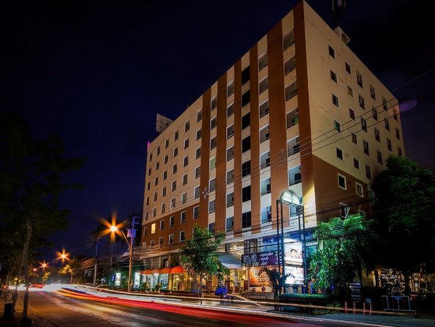 Tara Lake Airport Hotel
