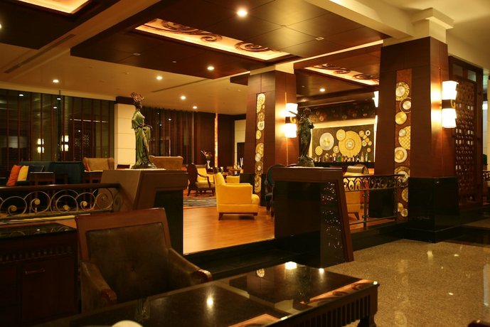 Grand Pacific Sovereign Resort & Spa