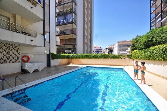 The Rose by Hello Apartments Sitges
