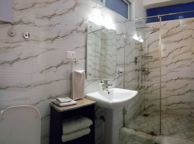 Shaligram Hotel & Spa