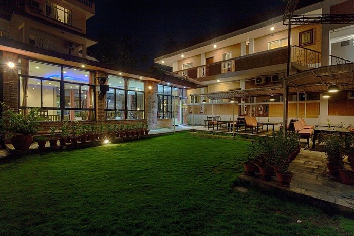 Shaligram Hotel & Spa