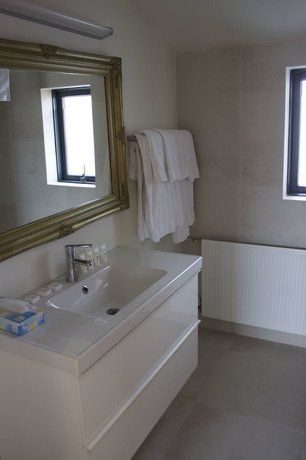 Hotel Fron