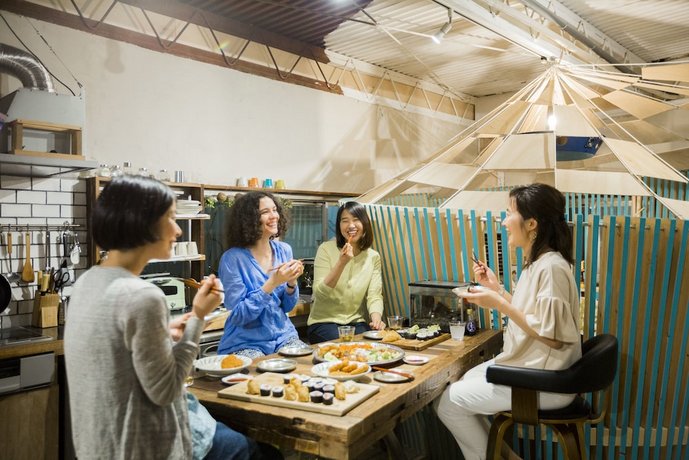 Kobe guesthouse MAYA
