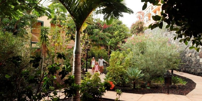 Hotel Las Olas Brena Baja
