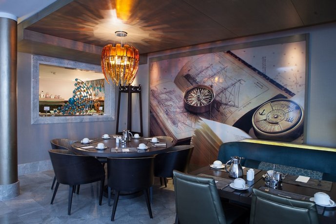 Bar_Restaurant