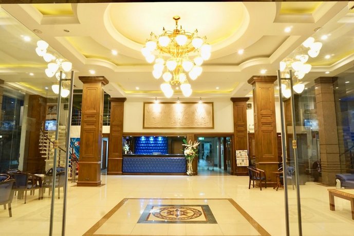 Miloft Sathorn Hotel