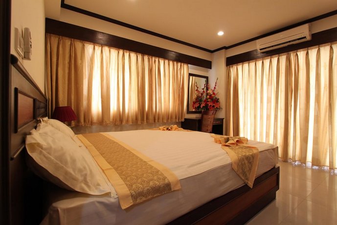 Miloft Sathorn Hotel