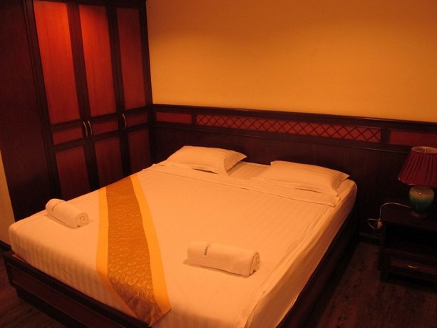 Miloft Sathorn Hotel