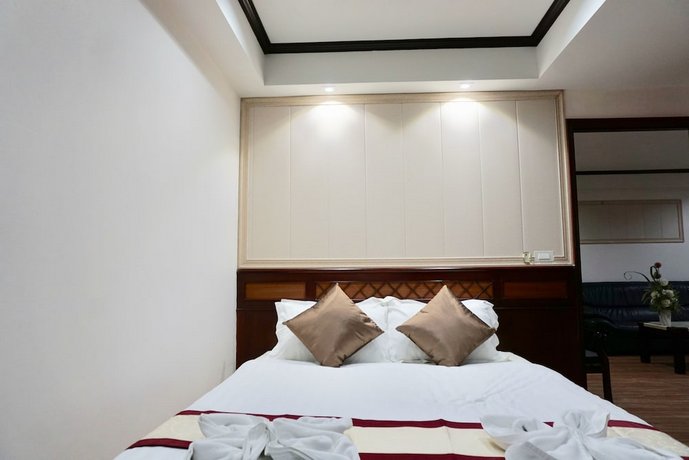 Miloft Sathorn Hotel