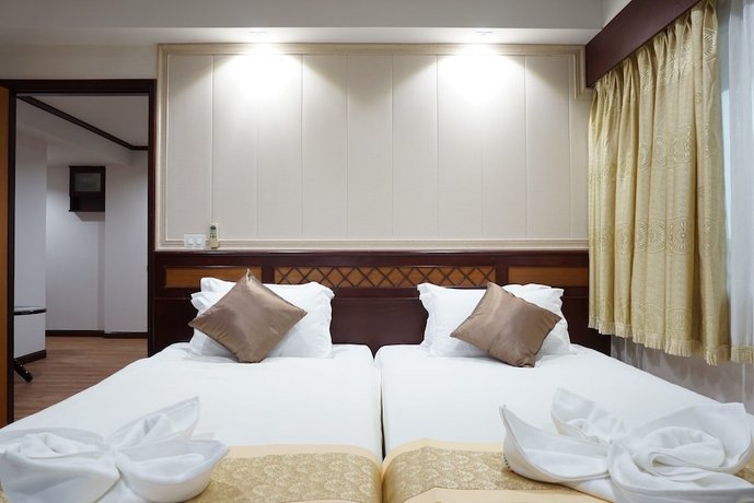 Miloft Sathorn Hotel