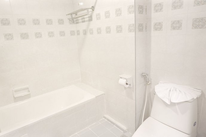 Miloft Sathorn Hotel