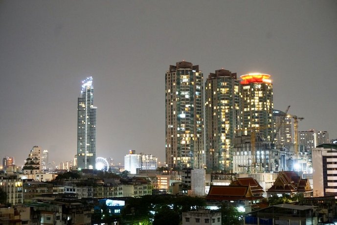 Miloft Sathorn Hotel