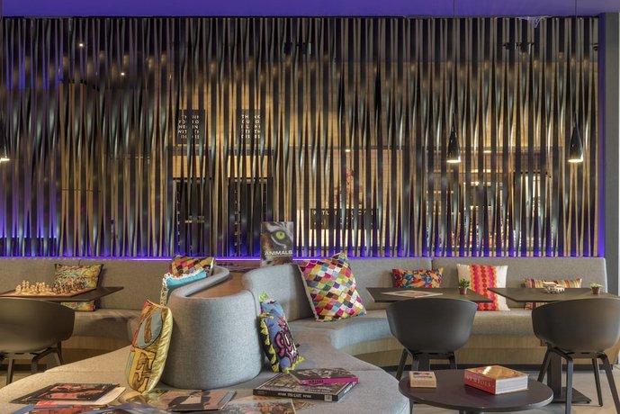 Moxy Oslo X