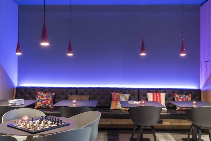 Moxy Oslo X