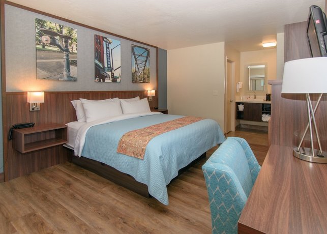 Days Inn by Wyndham Prescott
