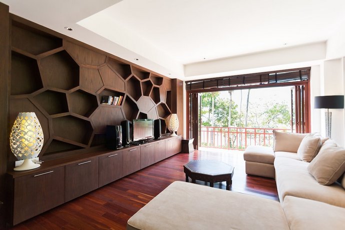 Amatapura Beachfront Villa 15