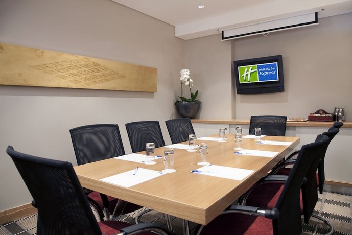 Holiday Inn Express Cape Town City Centre