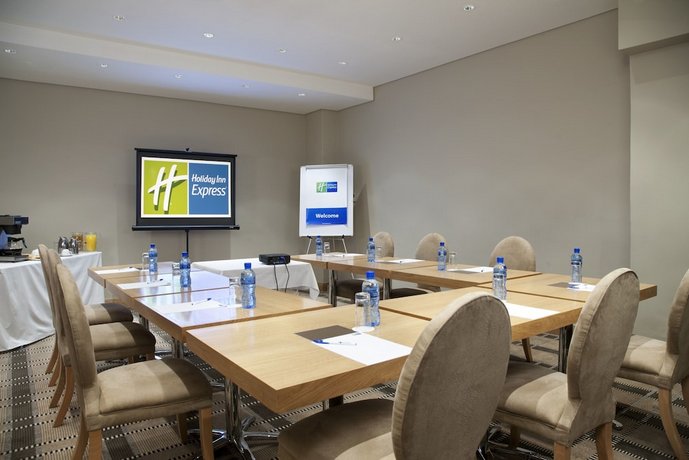 Holiday Inn Express Cape Town City Centre