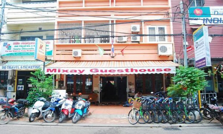 Mixay Chitchareune Guesthouse