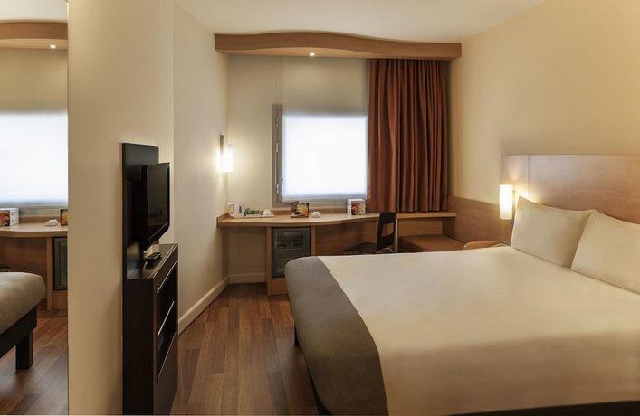 ibis Adana