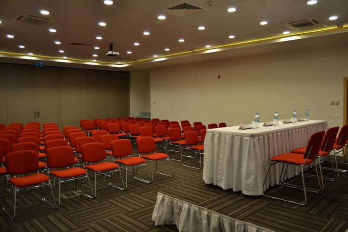 ibis Adana