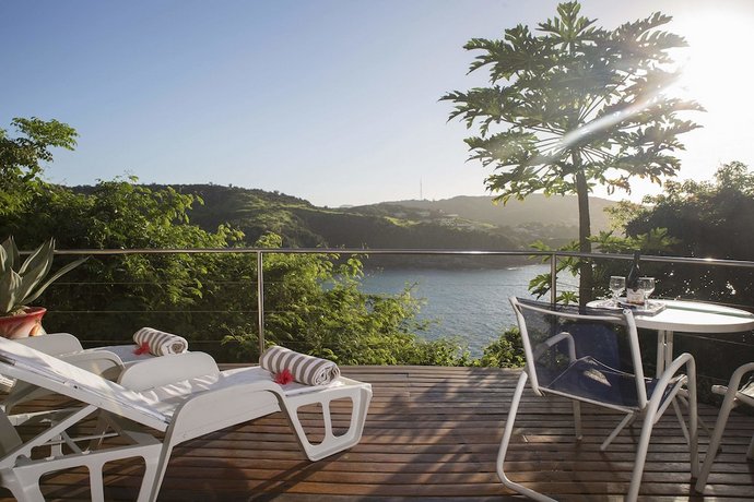 Cliffside Luxury Inn