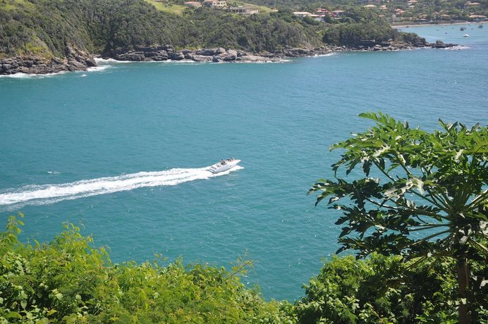 Cliffside Luxury Inn