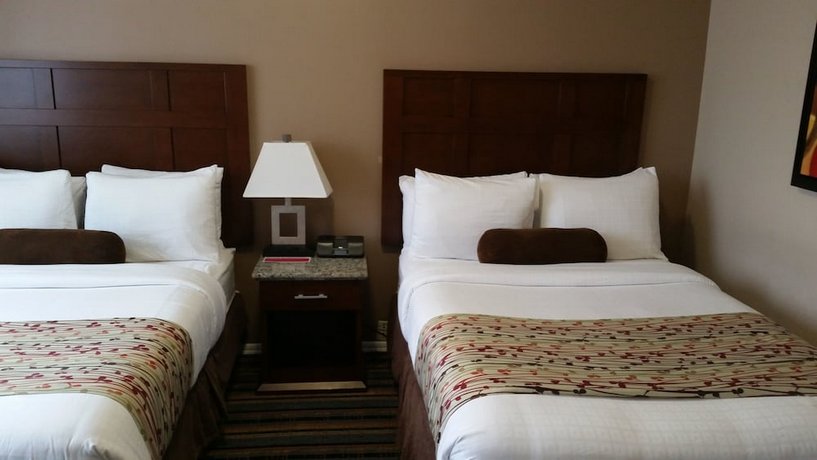 Ramada by Wyndham Vancouver Downtown