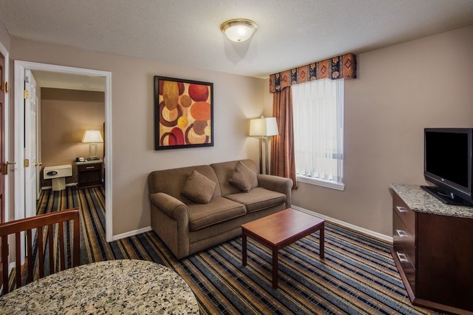 Ramada by Wyndham Vancouver Downtown