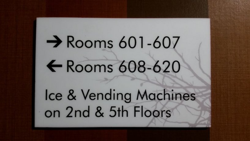 Ramada by Wyndham Vancouver Downtown