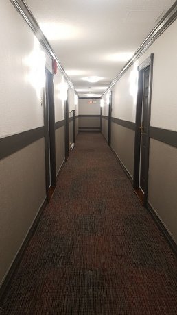 Ramada by Wyndham Vancouver Downtown