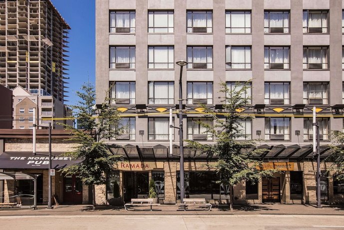 Ramada by Wyndham Vancouver Downtown
