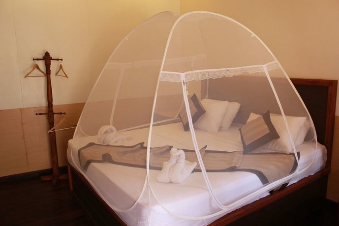 Samaya Fort Hotel