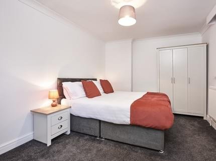 Fabrik Apartments - Harrowside