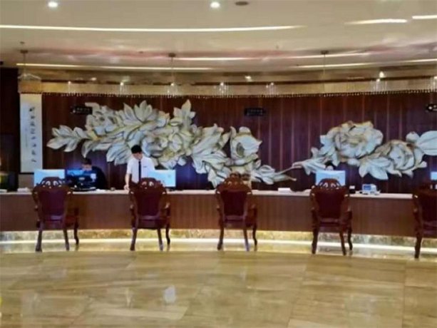 Shengshi Qianhe Hotel
