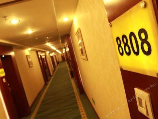 GreenTree Inn Shanxi Taiyuan Xiaodian District Pingyang Road Business Hotel