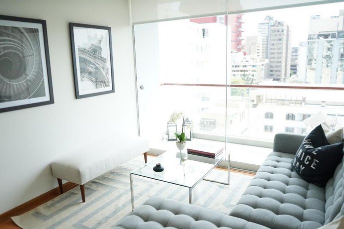Miraflores Luxury Apartments - Del Solar
